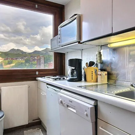 Lejlighed 2 Pieces Avec Balcon A La Plagne, 100m Des Pistes - Fr-1-455-144 La Plagne