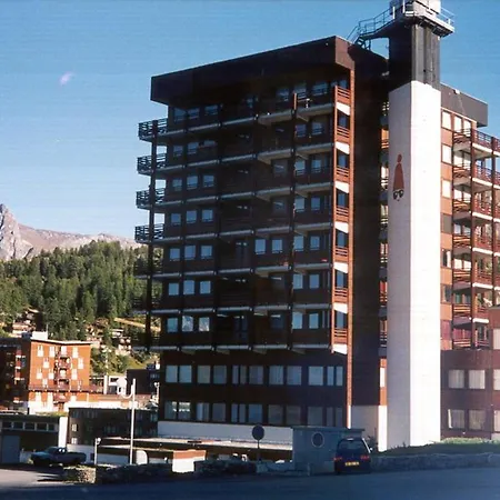 2 Pieces Avec Balcon A La Plagne, 100m Des Pistes - Fr-1-455-144 La Plagne