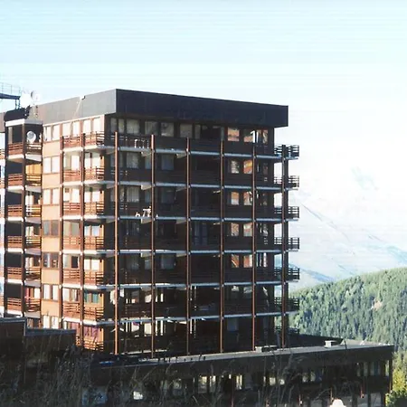 2 Pieces Avec Balcon A La Plagne, 100m Des Pistes - Fr-1-455-144 * La Plagne